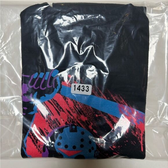 Friday The 13th Jason Voorhees Men’s Black Horror Graphic Shirt Sz 2X - Picture 9 of 9